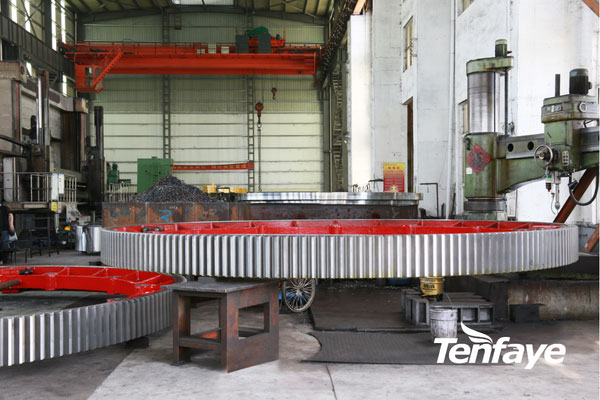 cast-steel-girth-gear-manufacturer