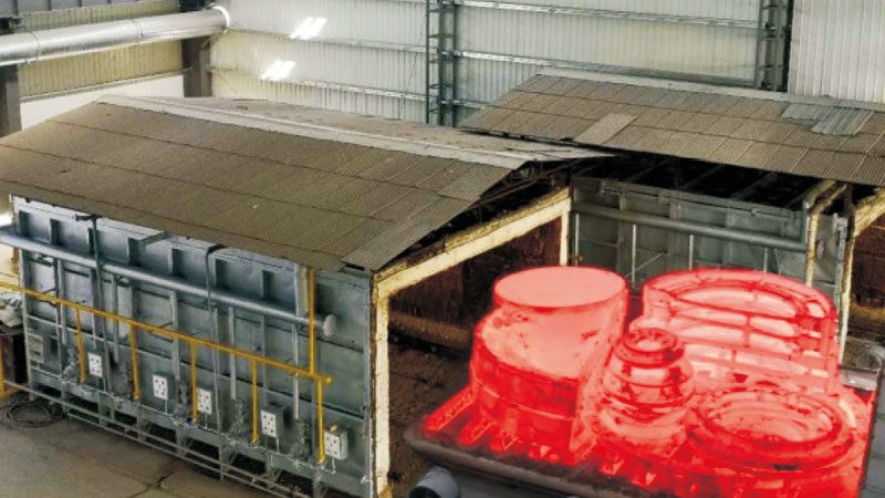 Large heat treatment furnace for steel castings