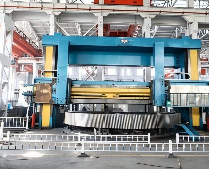10-meter vertical lathe machining large casting